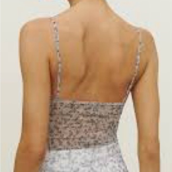 Reformation Kynlee sheer knit mesh floral Ruched Camisole top. Size Small - Picture 13 of 13